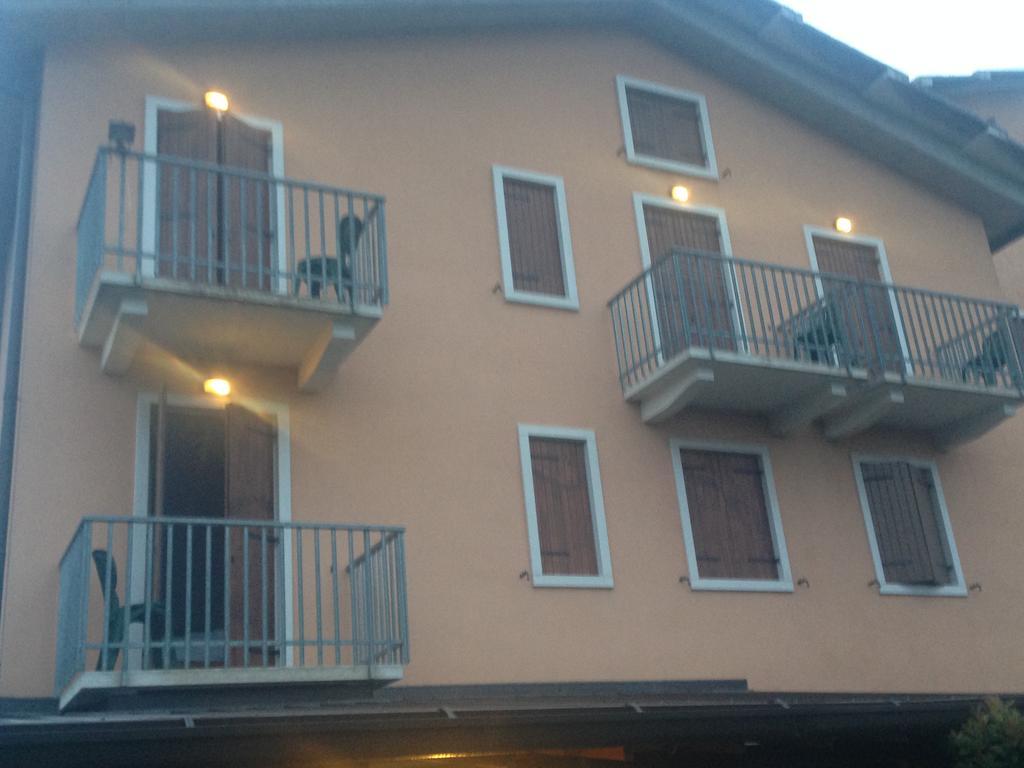 בוסקו קיזנובה Hotel Scandola מראה חיצוני תמונה
